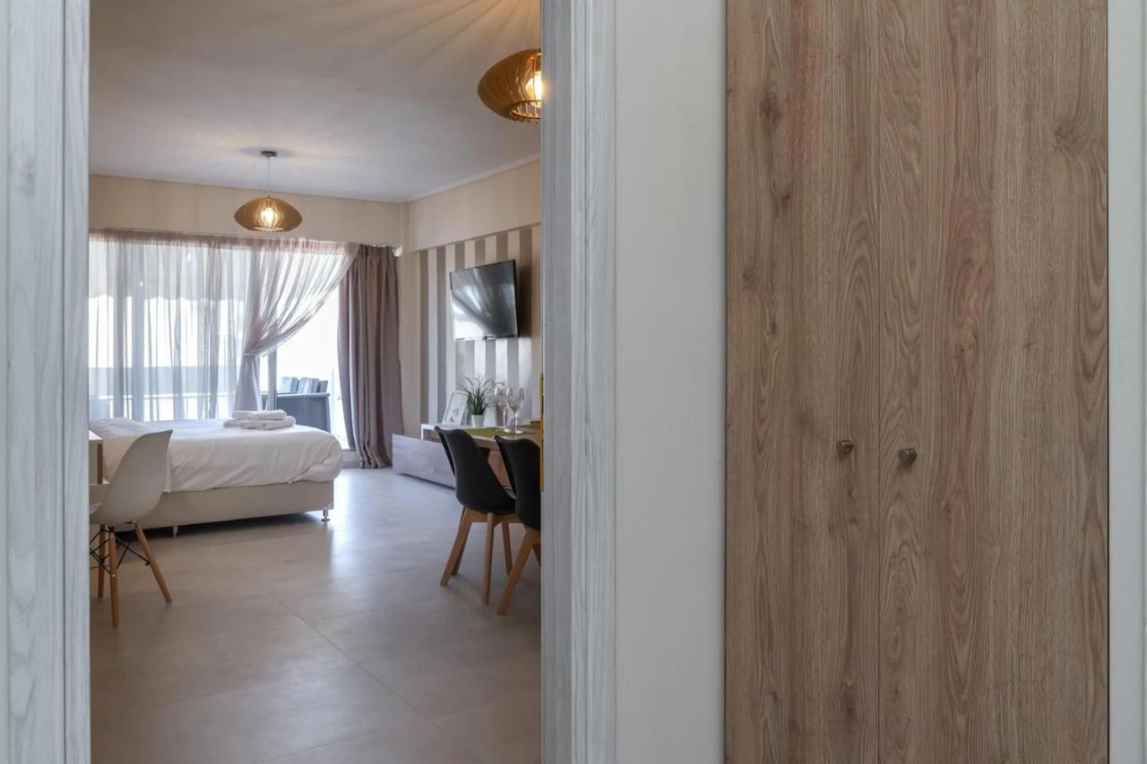 Amazing Apartments @ Aiolou Str. Atene Esterno foto