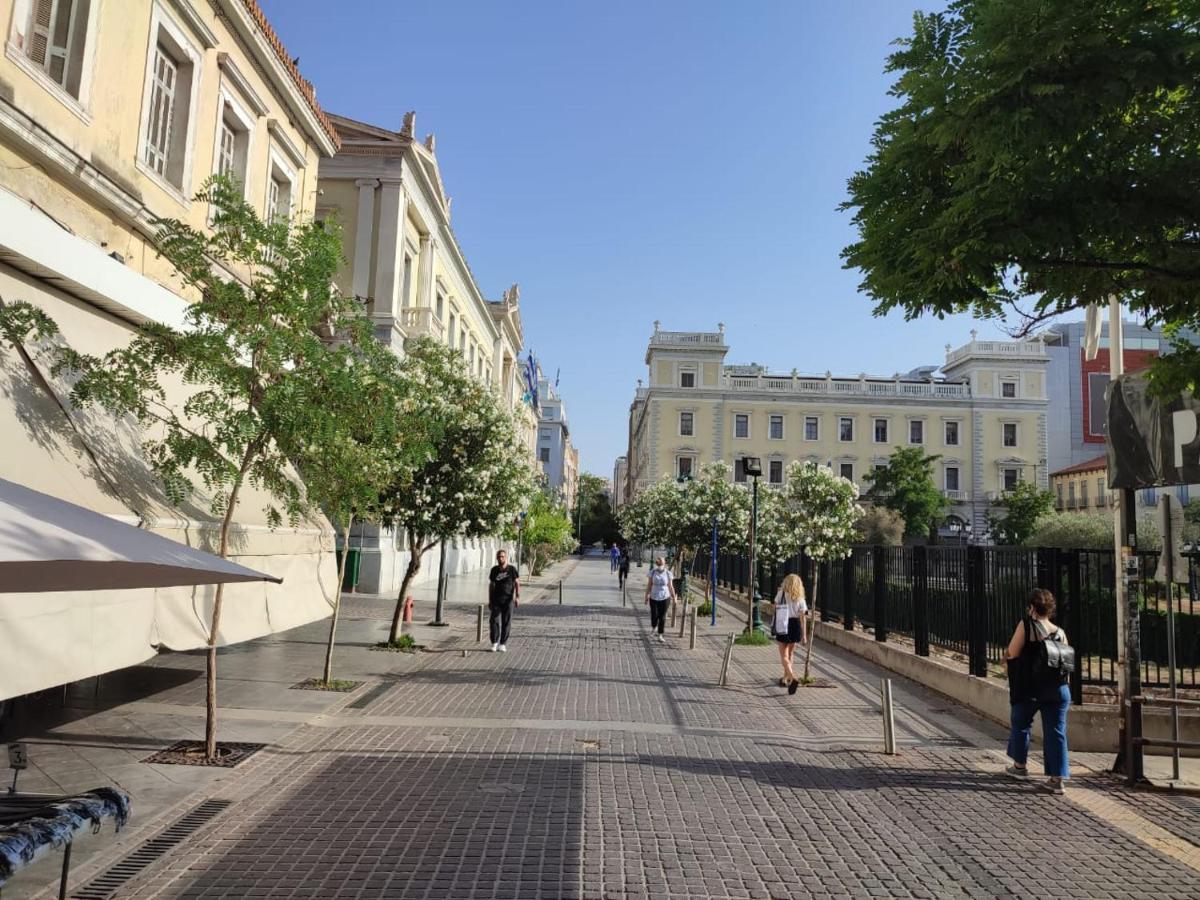 Amazing Apartments @ Aiolou Str. Atene Esterno foto
