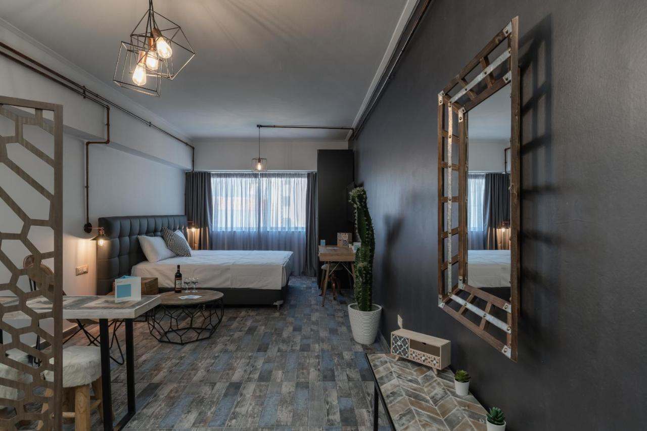 Amazing Apartments @ Aiolou Str. Atene Esterno foto