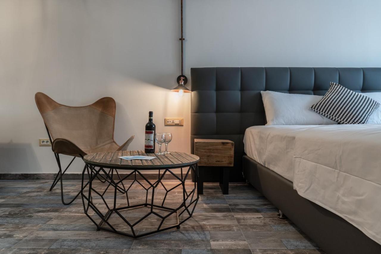 Amazing Apartments @ Aiolou Str. Atene Esterno foto
