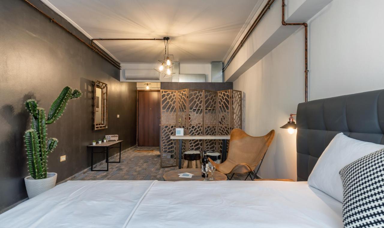 Amazing Apartments @ Aiolou Str. Atene Esterno foto