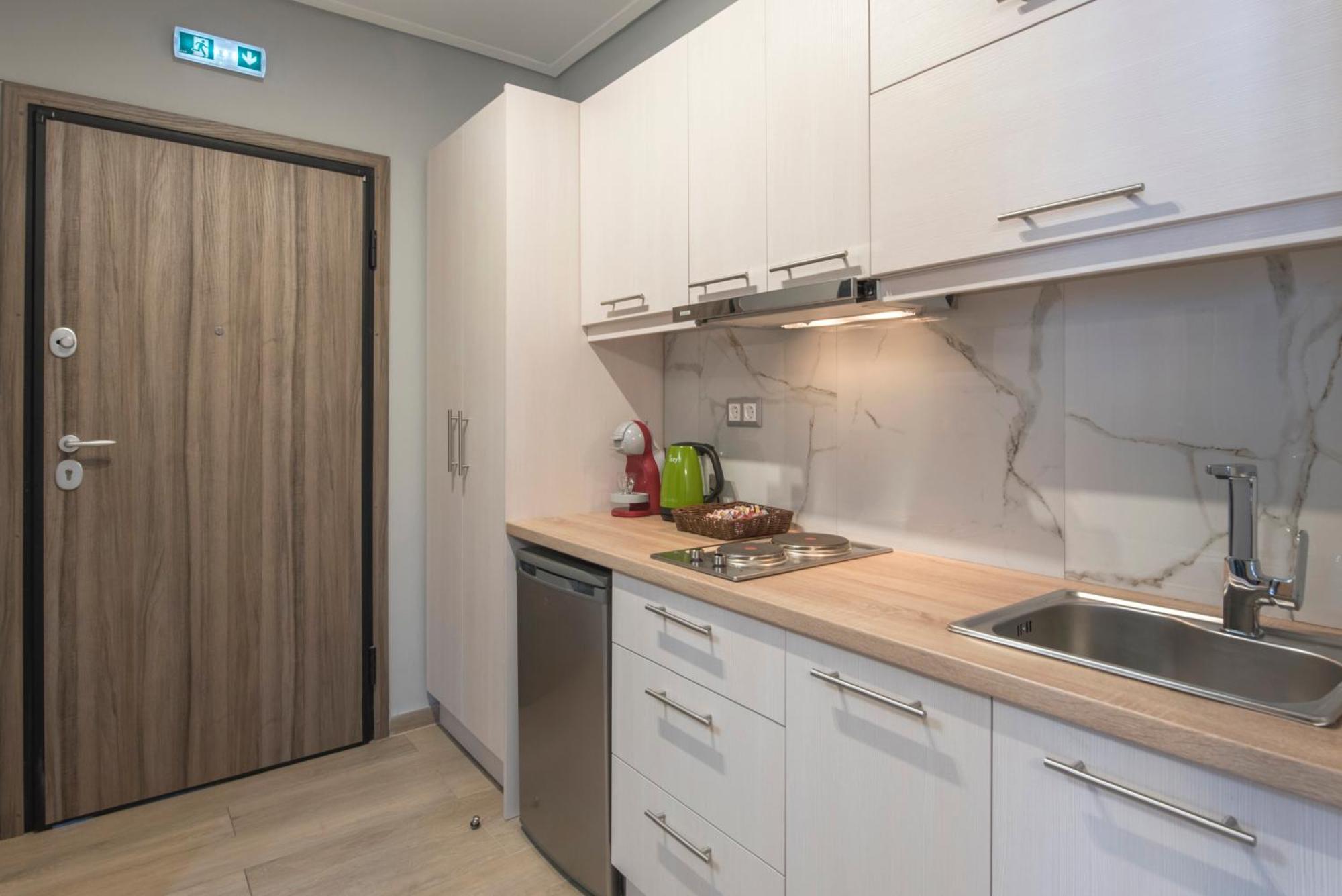 Amazing Apartments @ Aiolou Str. Atene Esterno foto